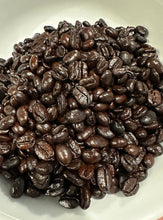 Load image into Gallery viewer, FONCÉ DARK ROAST WHOLE BEAN
